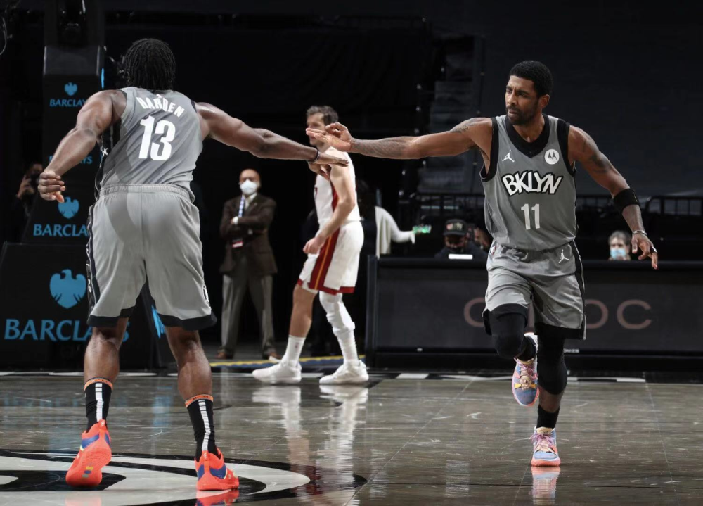 科维托娃遭遇十二持续失利，篮网教练压力巨大！全场沸腾不已的简单介绍AYX竞技对战