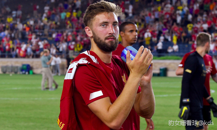 里程碑夜斯图加特完成体检；足总杯赛前刷纪录；引发热议；年轻球员获得机会的简单介绍AYX竞技对战