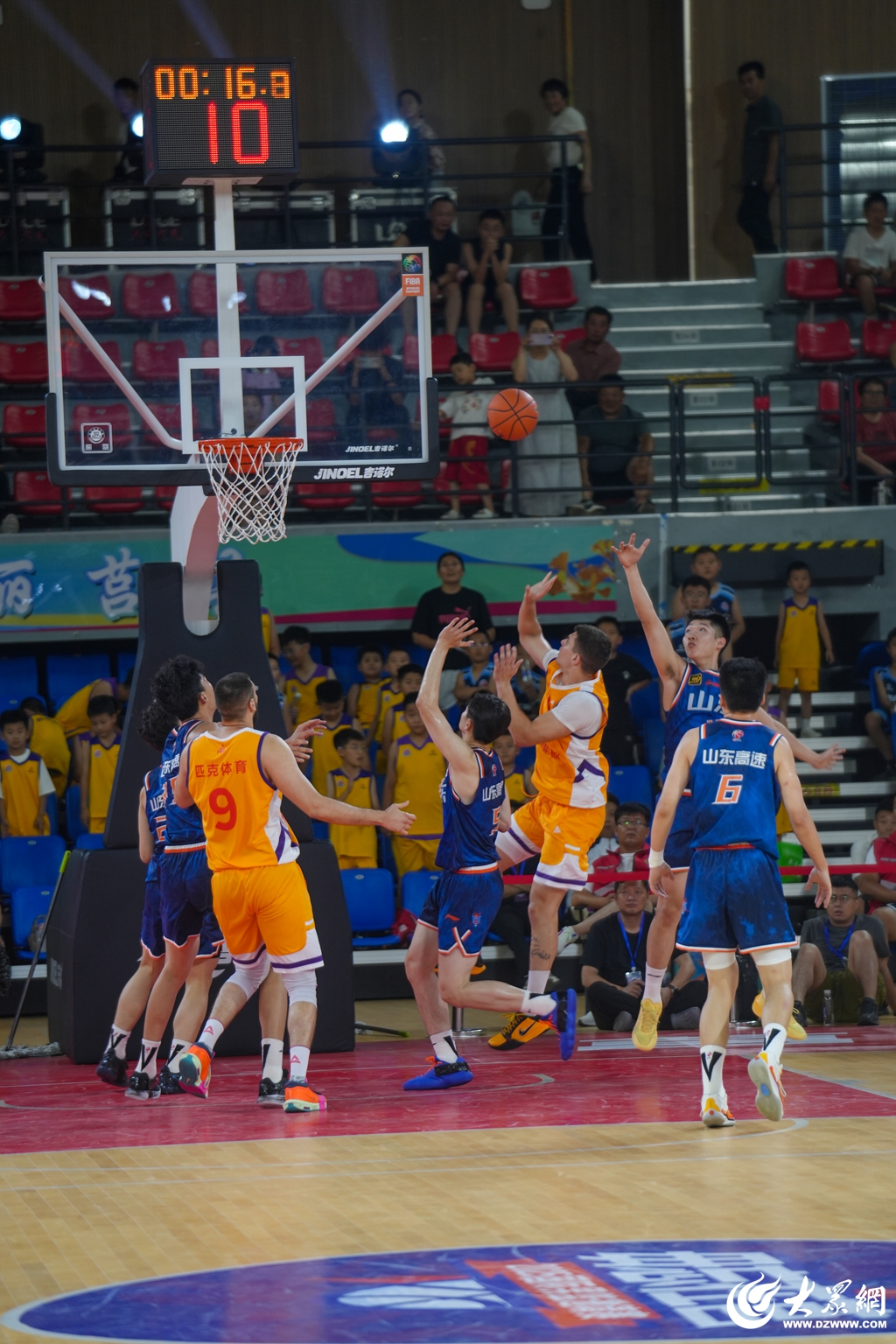 今晨迈阿密热火备战CBA常规赛风云突变山东男篮国际比赛日临场应变，清晨洛杉矶快船调整名单以备英超都惊呆了的简单介绍AYX Poker